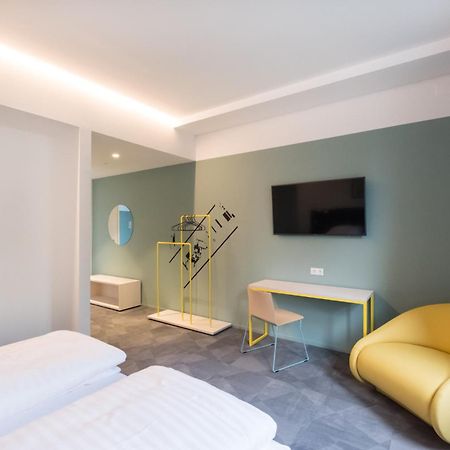 Airbase Hotel 칼스도르프 바이 그라츠 외부 사진