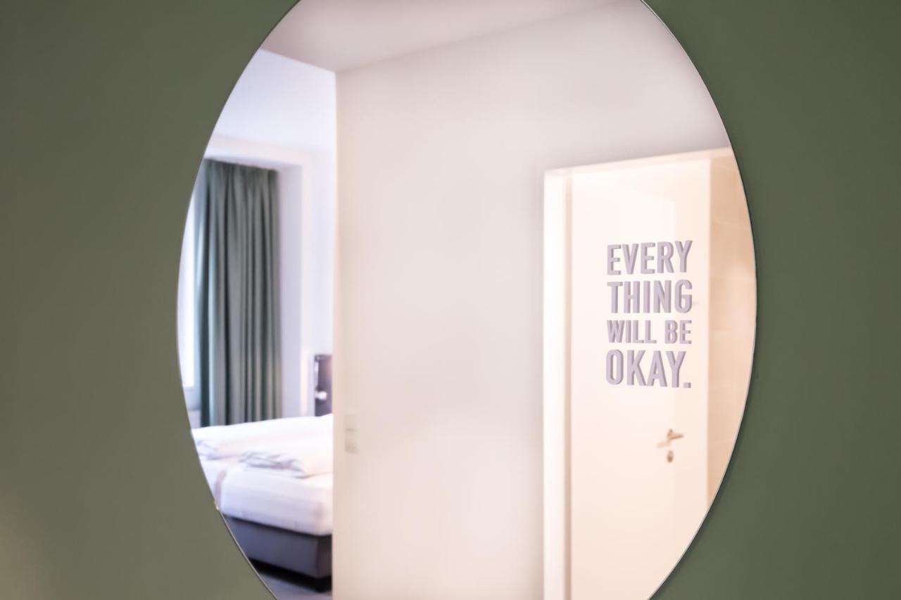 Airbase Hotel 칼스도르프 바이 그라츠 외부 사진