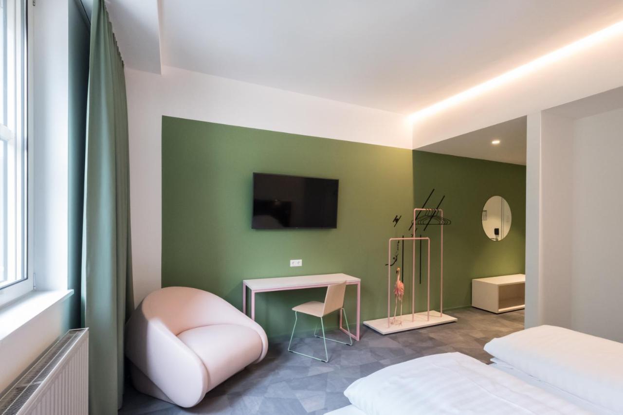 Airbase Hotel 칼스도르프 바이 그라츠 외부 사진